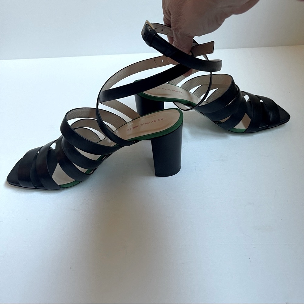 Paul Smith Women’s Black Leather Sandals in size 9 - Worn just a few times!